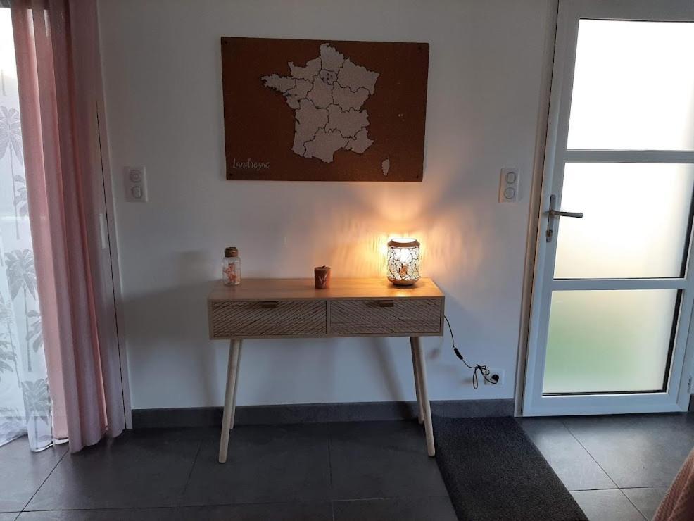 Holiday home Maison Ty Prad Bord De